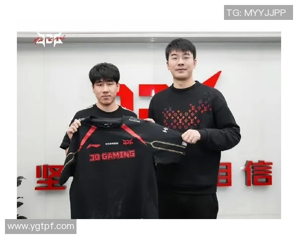 LPL春季赛最佳中单HongQ的精彩表现与战术分析揭秘 LPL春季赛最佳中单HongQ的精彩表现与战术分析揭秘