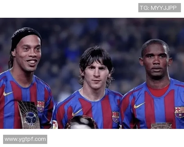 巴塞罗那宣布与梅西合同续约至2023年:足球传奇再续辉煌 巴塞罗那宣布与梅西合同续约至2023年:足球传奇再续辉煌