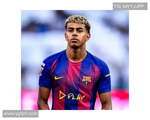 皇马力压巴萨领跑积分榜,梅西状态下滑成关键因素 皇马力压巴萨领跑积分榜,梅西状态下滑成关键因素